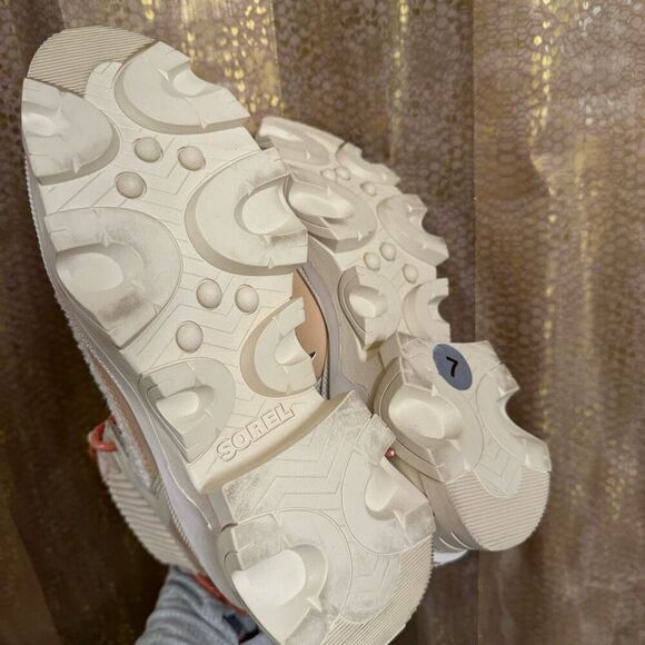 Sorel Brex Cozy Lace Up Boots White Cream Pink Size 7 Winter Boot NEW with Tags - Picture 6 of 11